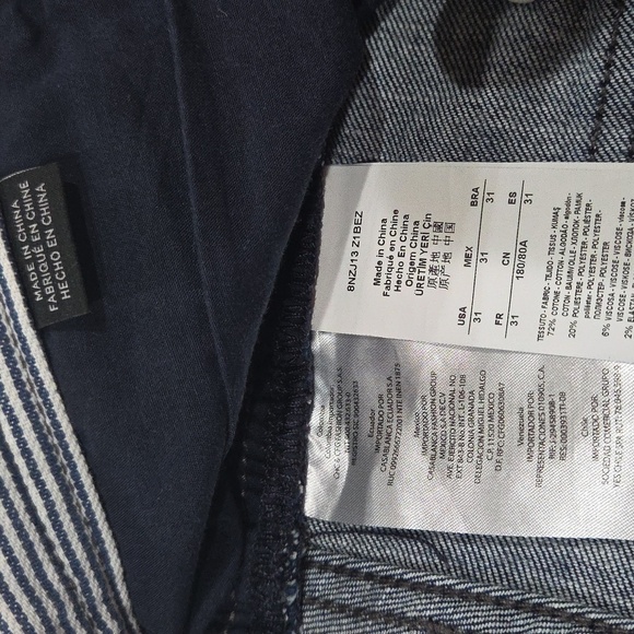 Armani Exchange Women's Deep Indigo Slim Jeans 31R low waist. - Picture 15 of 16